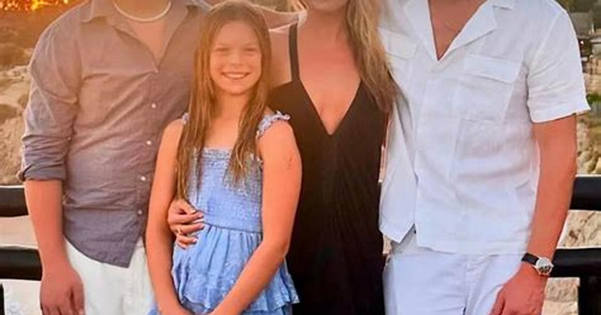 Discover the Secrets Behind Hayes Macarthur's Impressive Net Worth