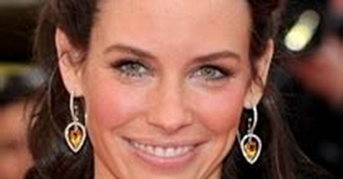 Evangeline Lilly Height Weight Bra Size Measurements Bio