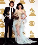 Is Grammy-Winning Singer Kimbra Married?